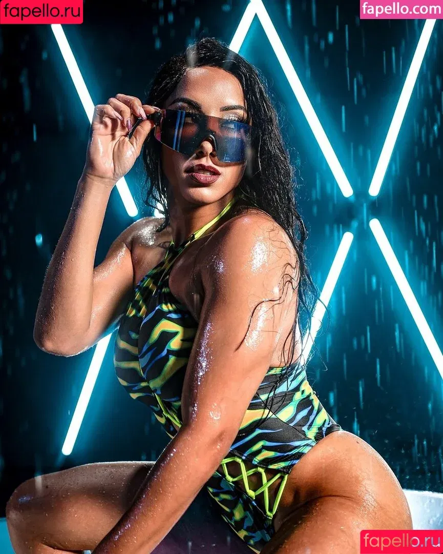 Leila Grey / Miss_LeilaGrey / dear.leyla Onlyfans Photo Gallery 