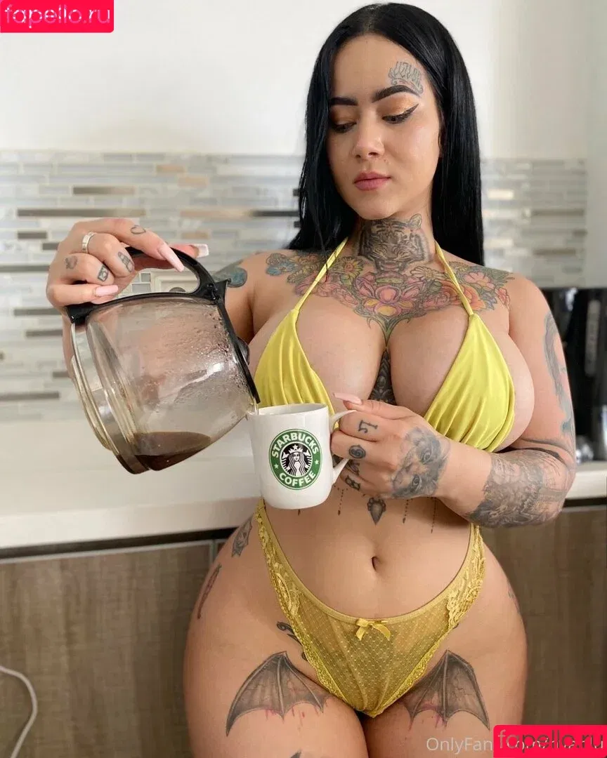 nyablu / unanyaback Onlyfans Photo Gallery 