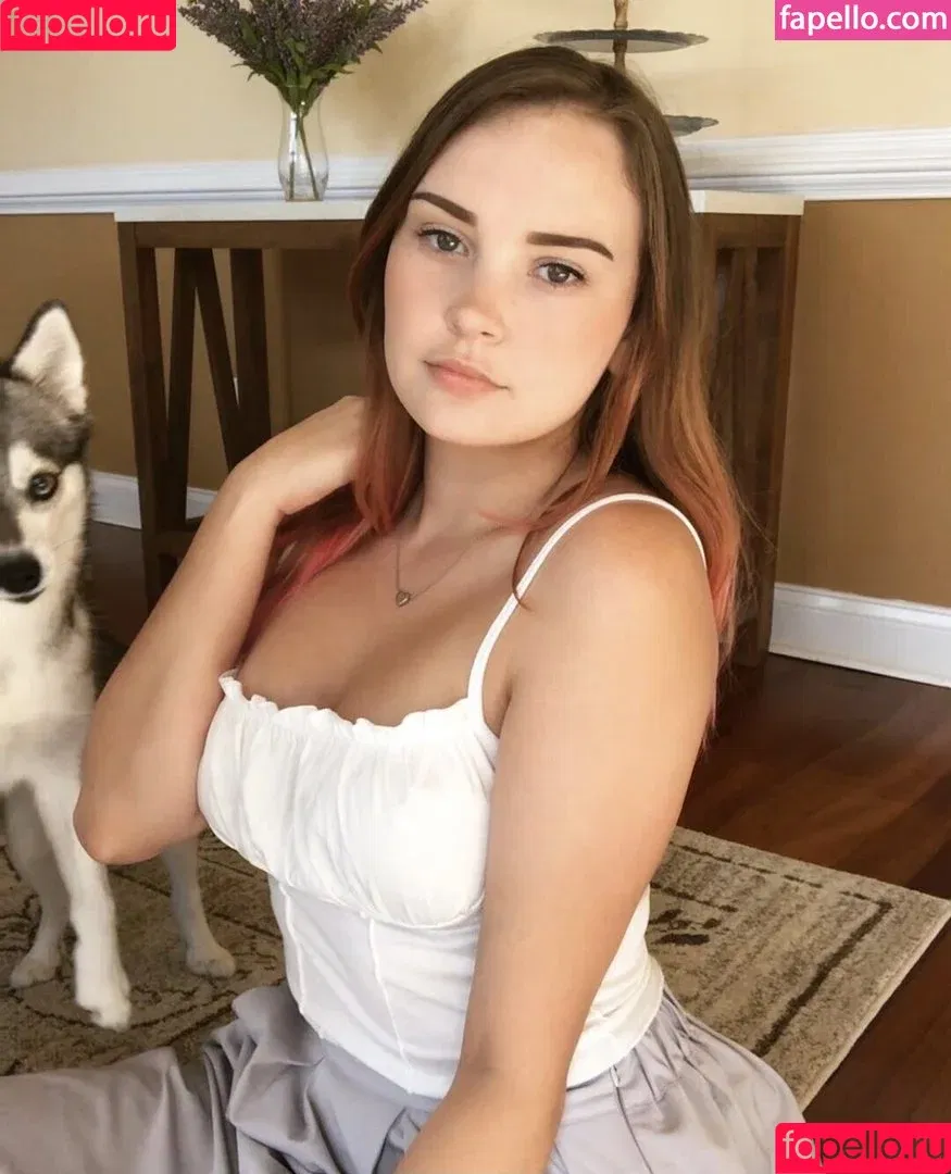 ASMR Darling / asmrdarling Onlyfans Photo Gallery 