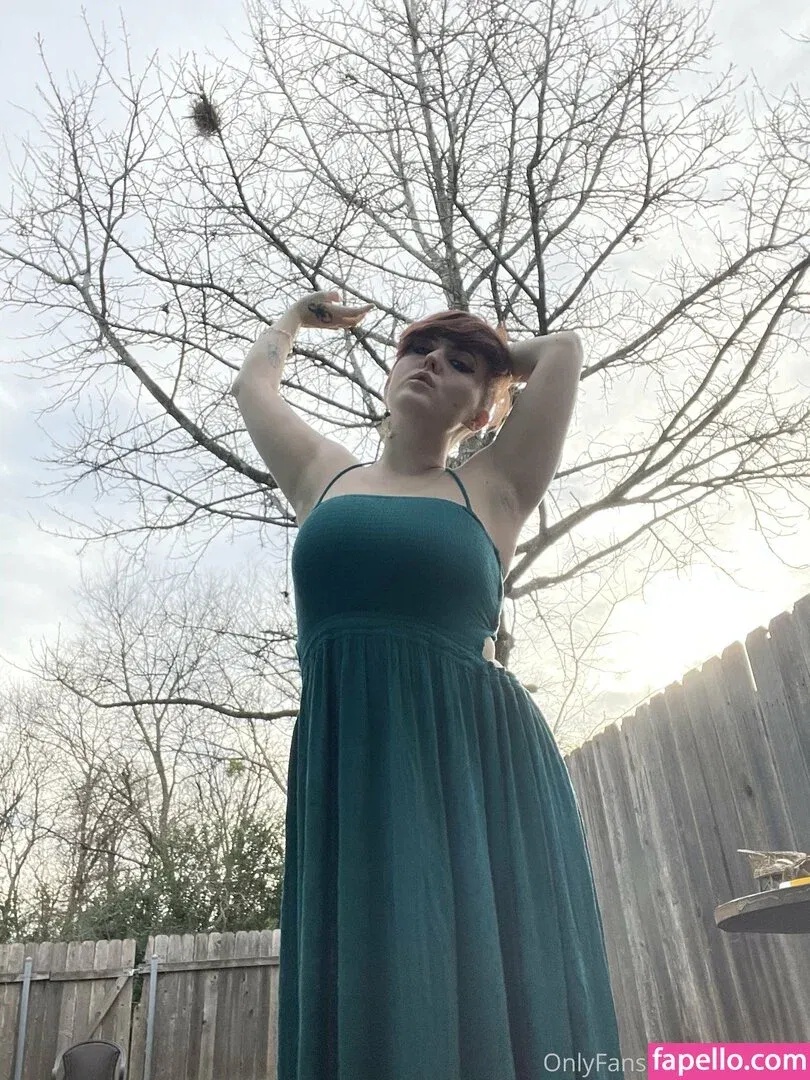 holykoley Onlyfans Photo Gallery 