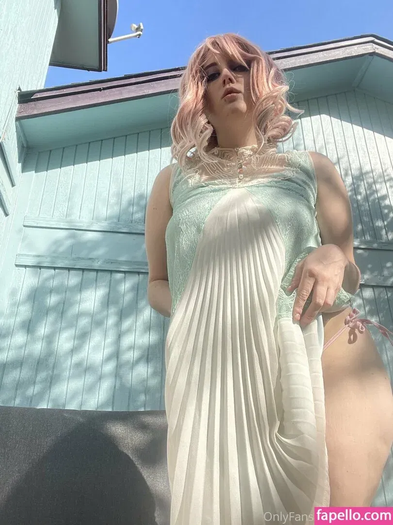 holykoley Onlyfans Photo Gallery 