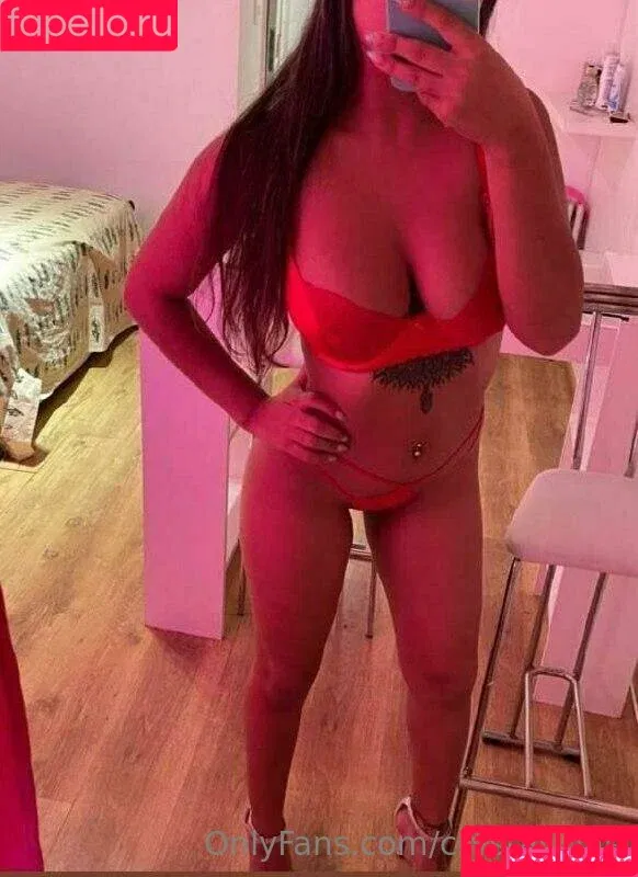 crystal_one / thecrystalone_ Onlyfans Photo Gallery 