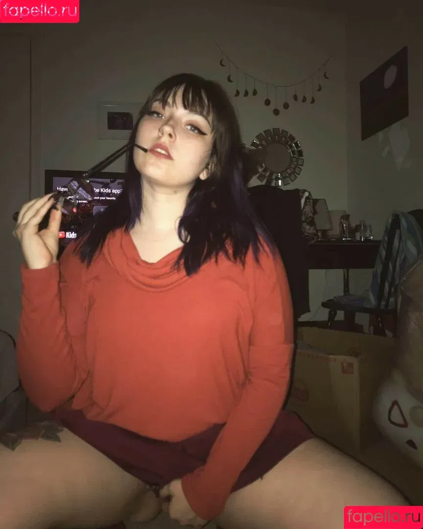 beelzebub_mystic_circle666 / beelzebubsuwu Onlyfans Photo Gallery 