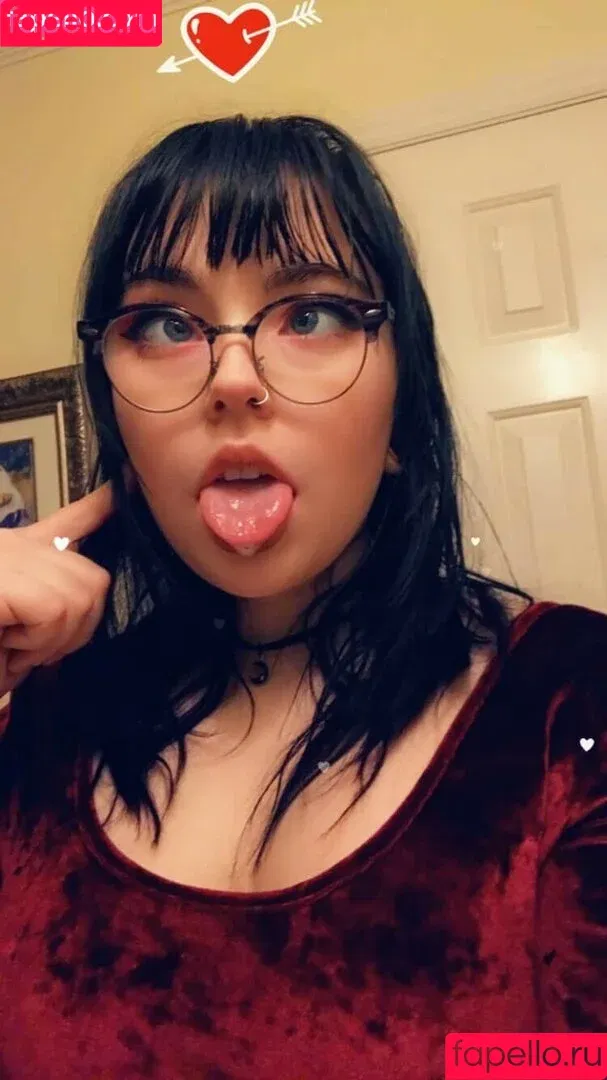 beelzebub_mystic_circle666 / beelzebubsuwu Onlyfans Photo Gallery 