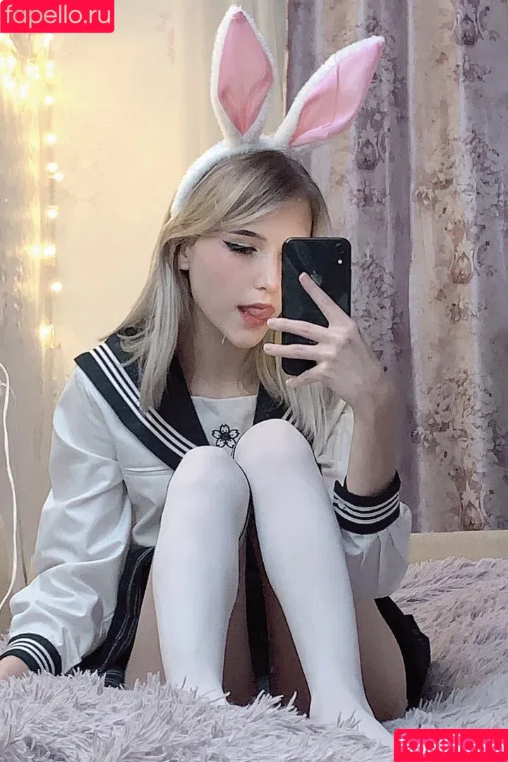 etogabi / mylittlegabi / mylittlehorny Onlyfans Photo Gallery 