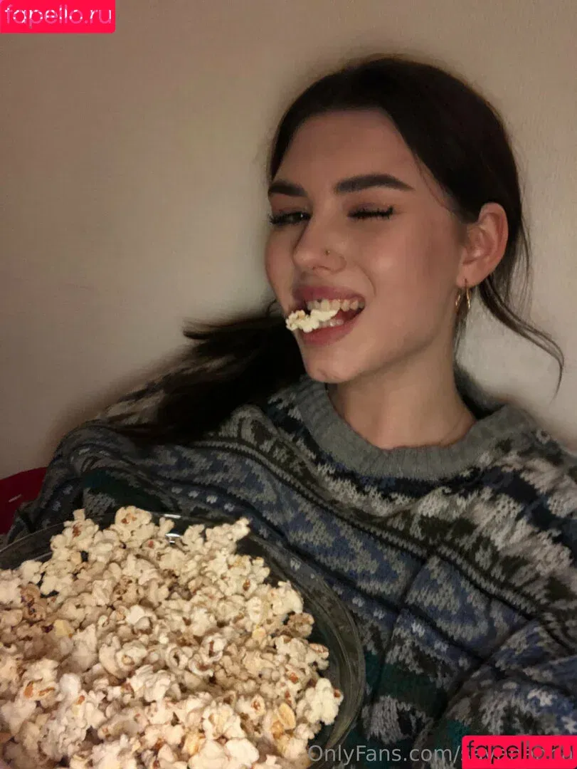 savananna / thesavbananas Onlyfans Photo Gallery 