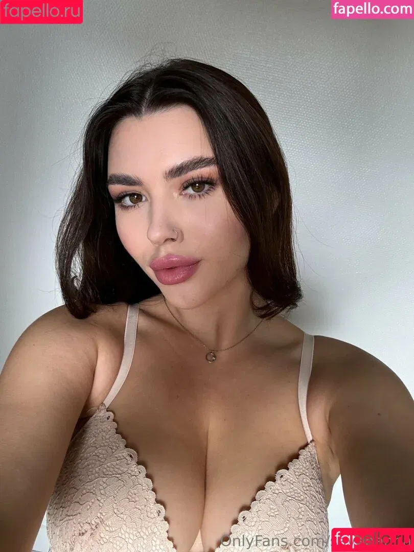 savananna / thesavbananas Onlyfans Photo Gallery 