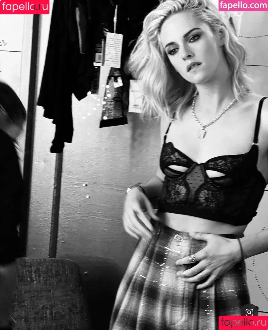 Kristen Stewart / kristenstewartx Onlyfans Photo Gallery 