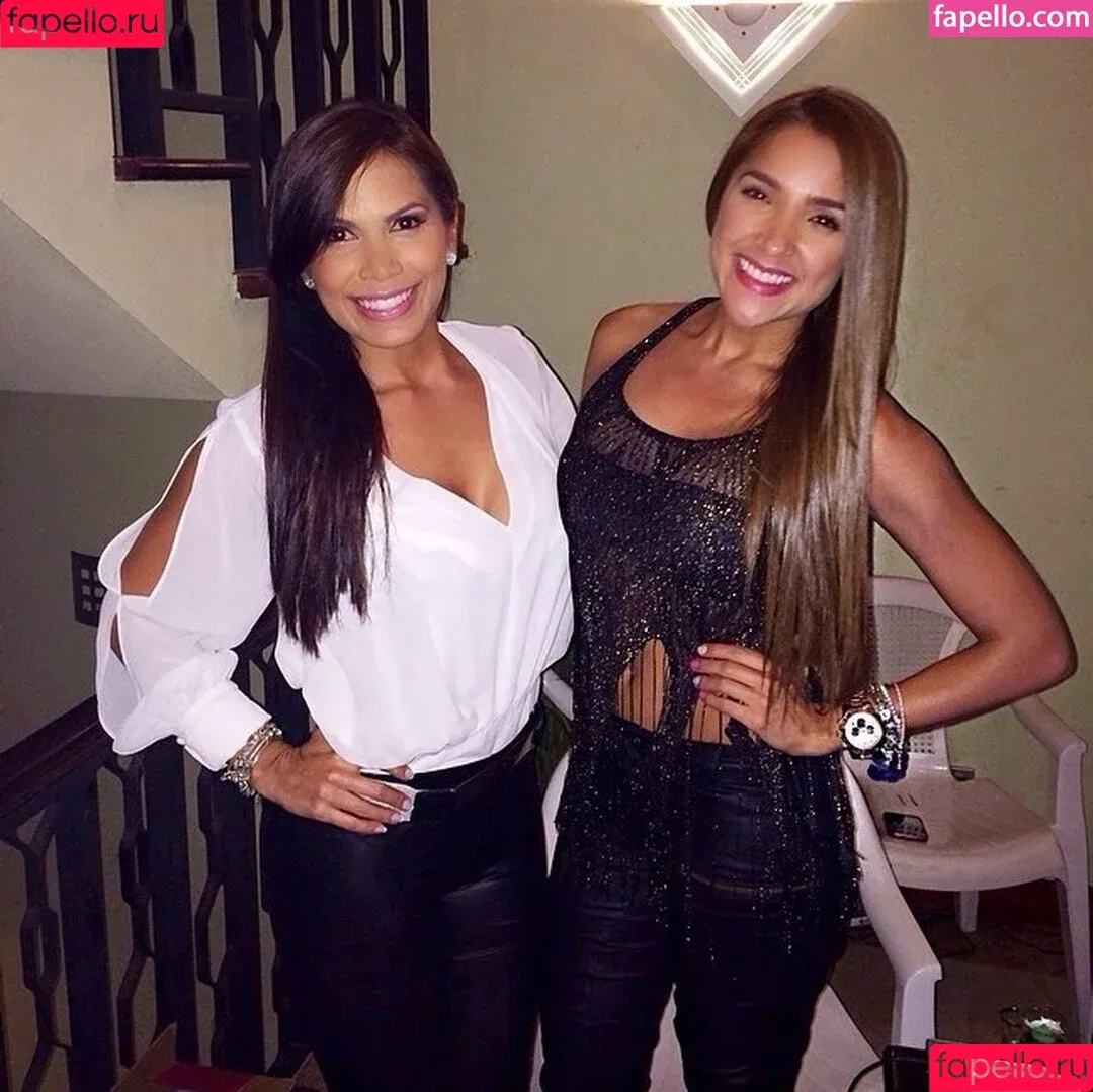 Ana Lucia Vega / analuciav / analuvega29 Onlyfans Photo Gallery 