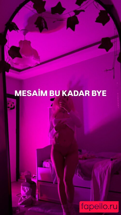 Zeynep Ece Nude Onlyfans Photo 137