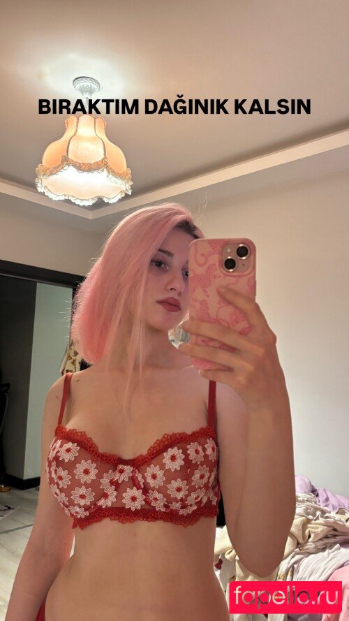 Zeynep Ece Nude Onlyfans Photo 58