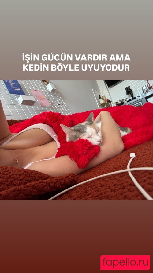 Zeynep Ece Nude Onlyfans Photo 45