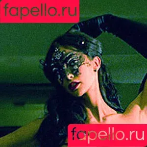 Jennifer Paris / Yasmine Petty / yasminepetty Onlyfans Photo Gallery 