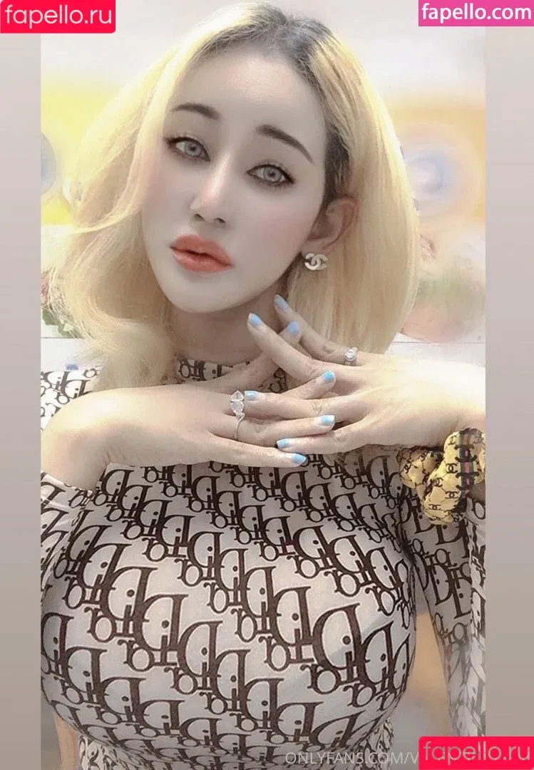 spicybabe__ / valentinats4m Onlyfans Photo Gallery 