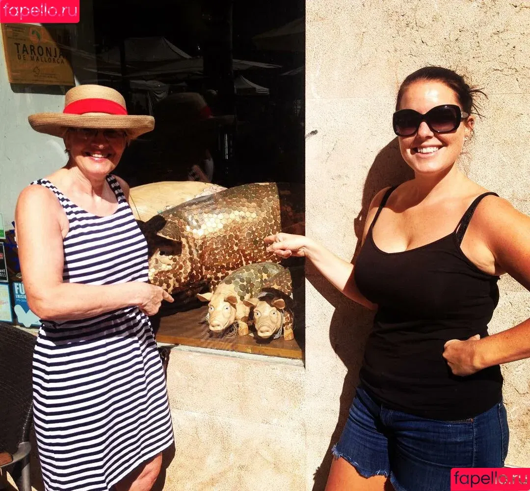 Chloe G / _chloe_gordon_ / chloe_g Onlyfans Photo Gallery 