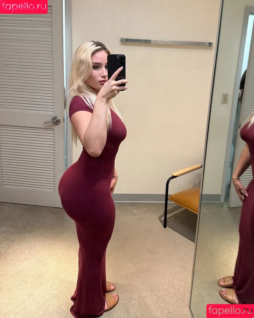 Blondevixen / Victoriaavixen / blonde.vixen2 / vitoriavixen Onlyfans Photo Gallery 