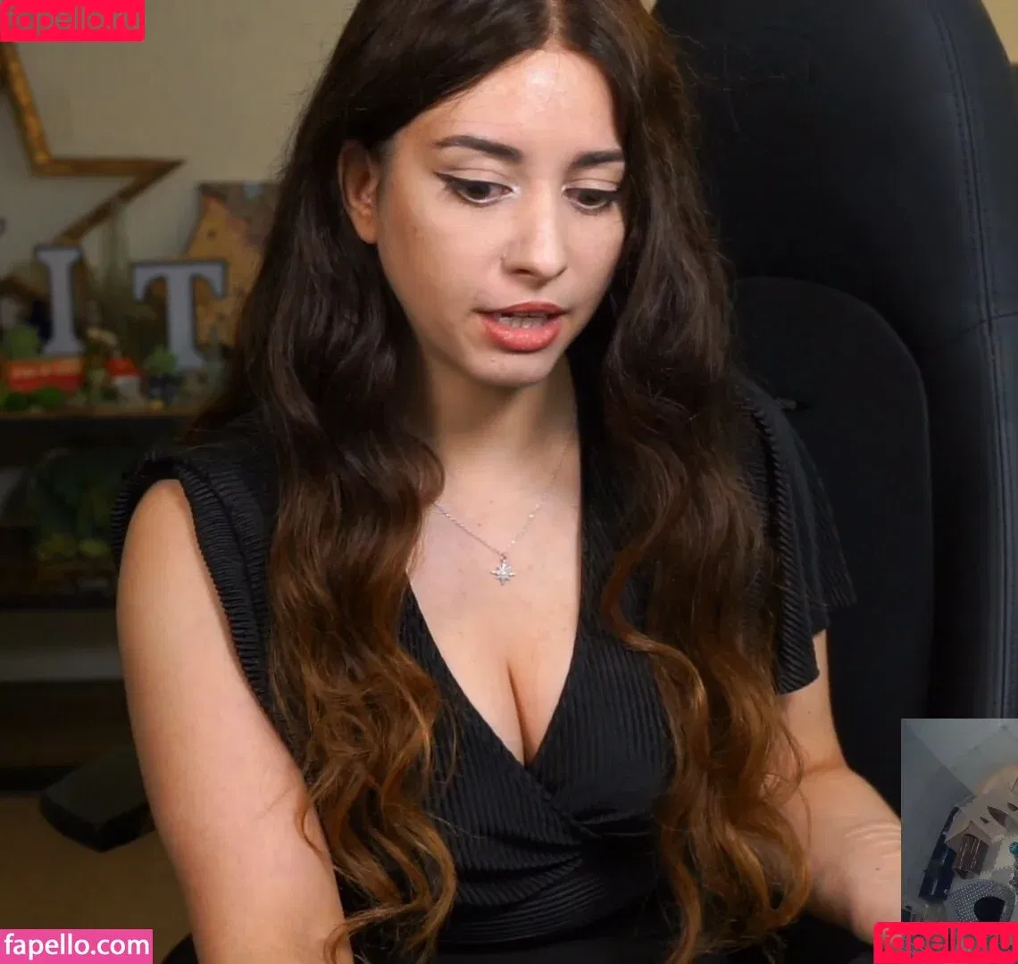 Sweet Anita / Sweet_Anita / sweetanita / sweetanitatwitch / sweetanitaxxx Onlyfans Photo Gallery 