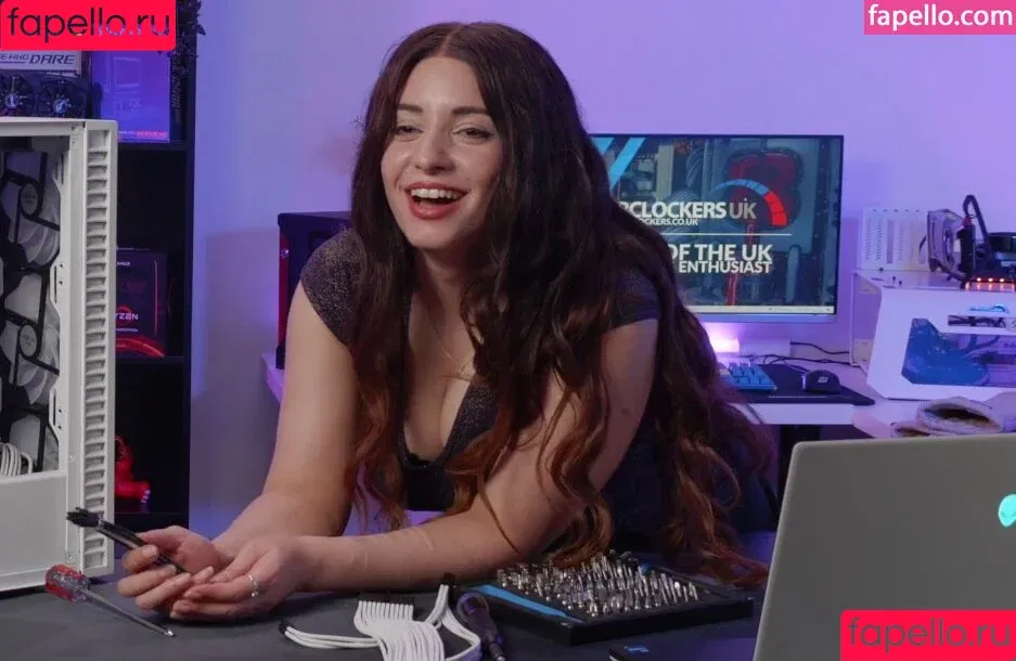 Sweet Anita / Sweet_Anita / sweetanita / sweetanitatwitch / sweetanitaxxx Onlyfans Photo Gallery 