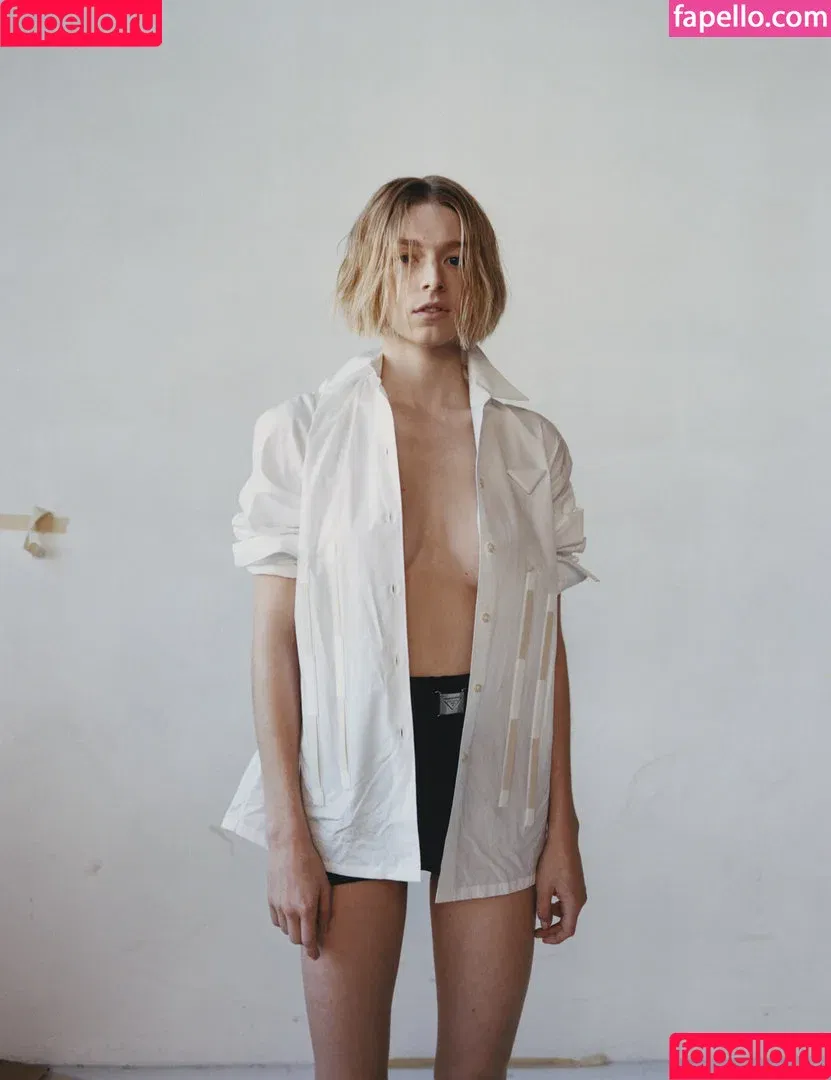 Hunter Schafer / hunterschafer Onlyfans Photo Gallery 