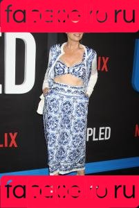 Fran Drescher Nude Onlyfans Photo 47