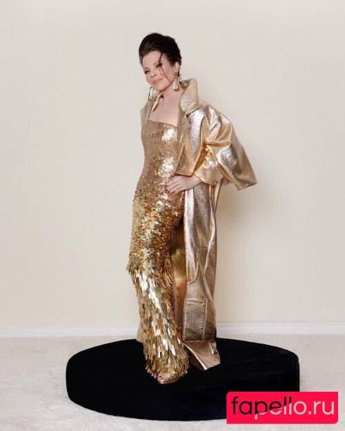 Fran Drescher Nude Onlyfans Photo 28