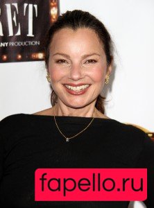 Fran Drescher Nude Onlyfans Photo 7
