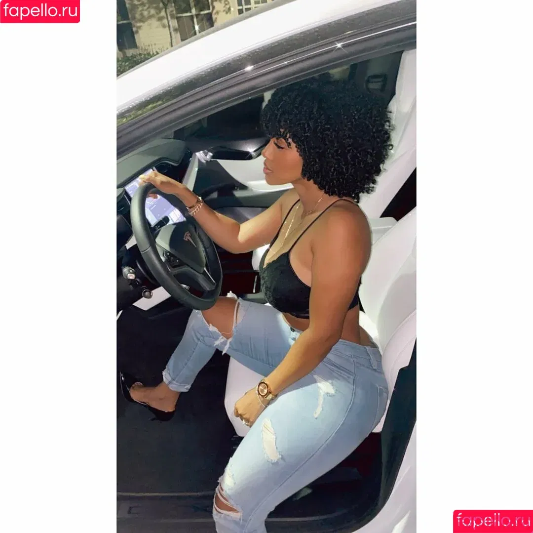 IAMSOPHIIELIKOSKY / Sophie Likosky / sophiielikosky Onlyfans Photo Gallery 