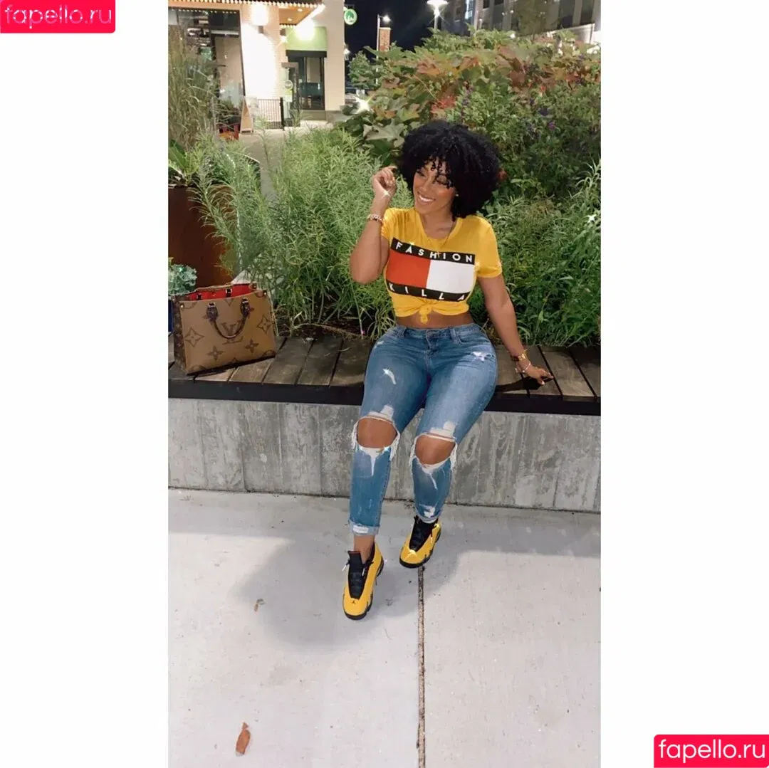 IAMSOPHIIELIKOSKY / Sophie Likosky / sophiielikosky Onlyfans Photo Gallery 