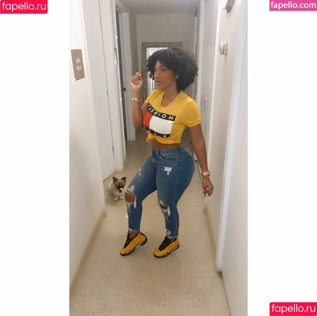 IAMSOPHIIELIKOSKY / Sophie Likosky / sophiielikosky Onlyfans Photo Gallery 