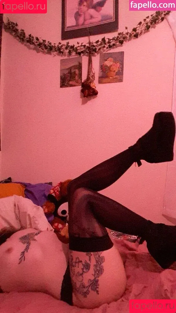 Riley Ramone / Tired11cryptid / riley_ramone / tiredcryptid Onlyfans Photo Gallery 