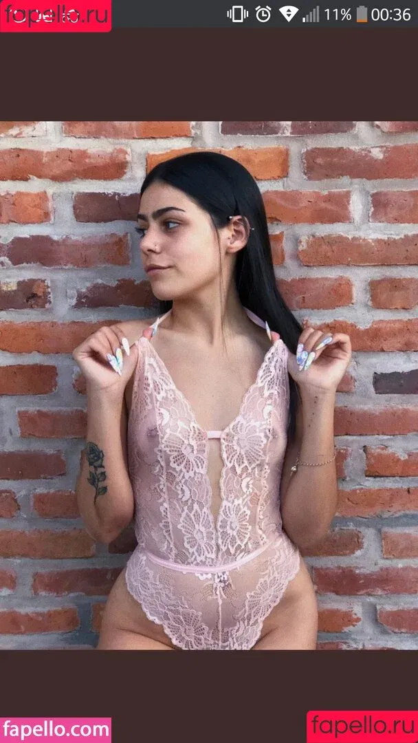 Milica_yb / https: / michiuwu18 Onlyfans Photo Gallery 