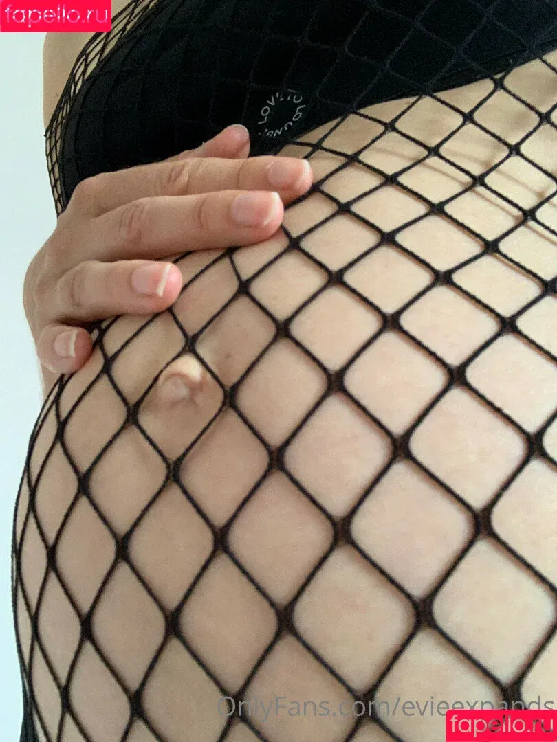 evie_expansion / evieexpands Onlyfans Photo Gallery 