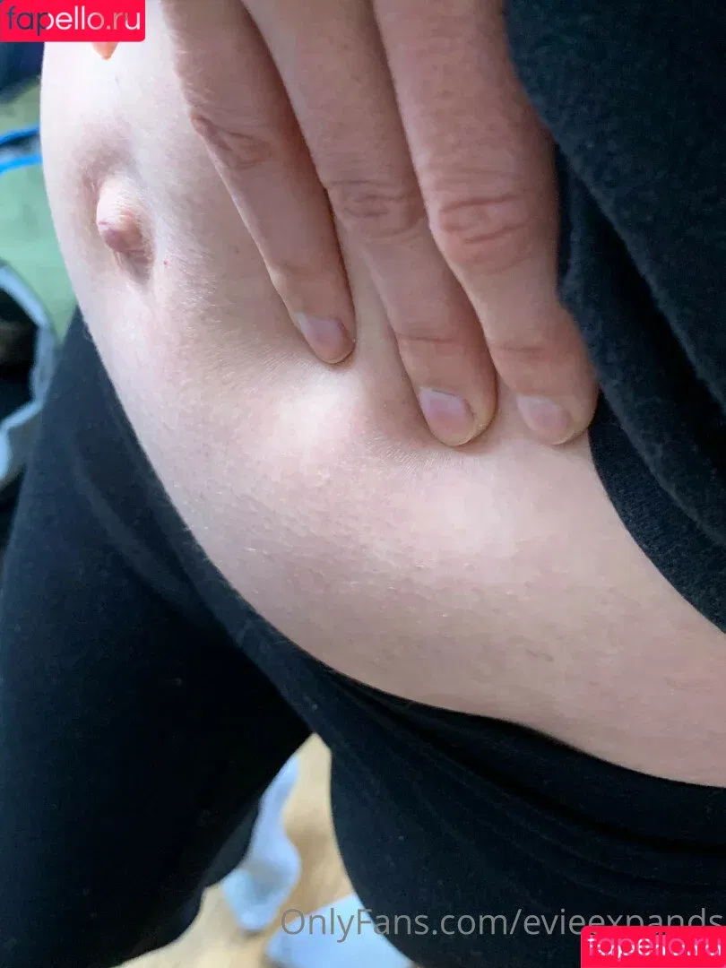 evie_expansion / evieexpands Onlyfans Photo Gallery 