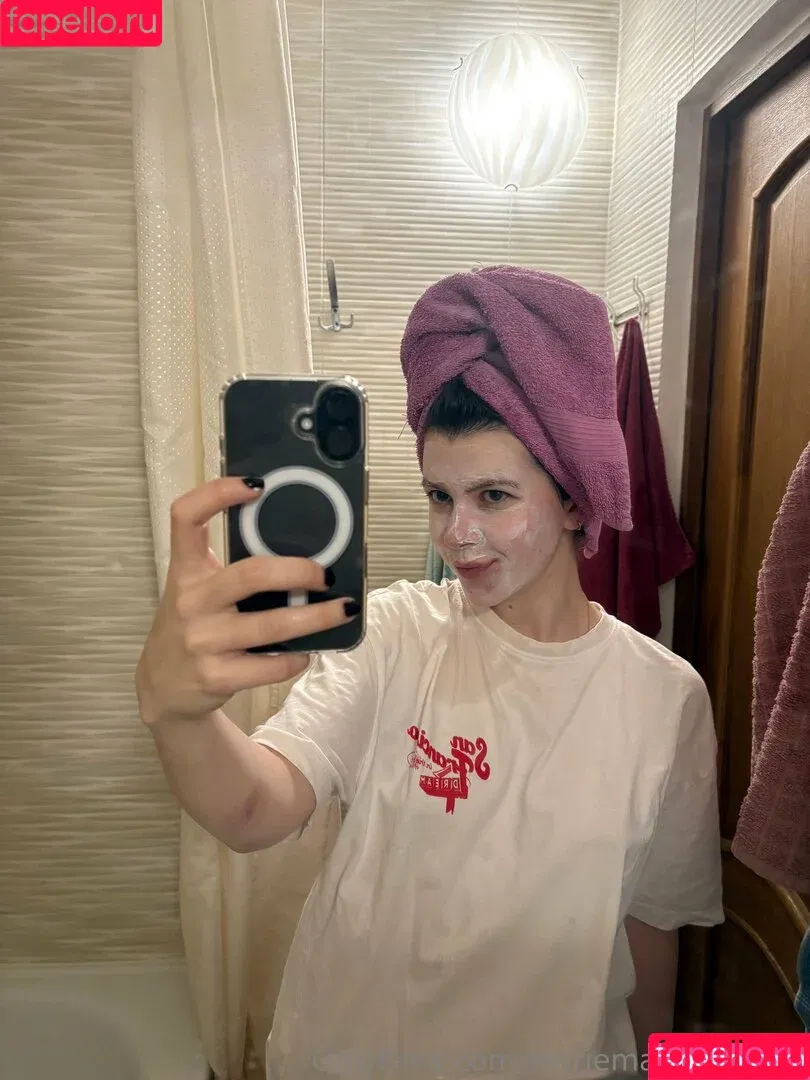 lovemarymarshmallow / mariemarshmallow Onlyfans Photo Gallery 