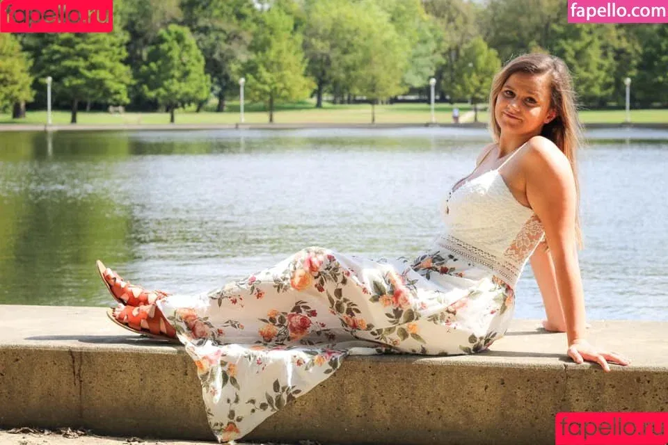 Macy Nicole Burris / macynicole / macynicole.1 Onlyfans Photo Gallery 