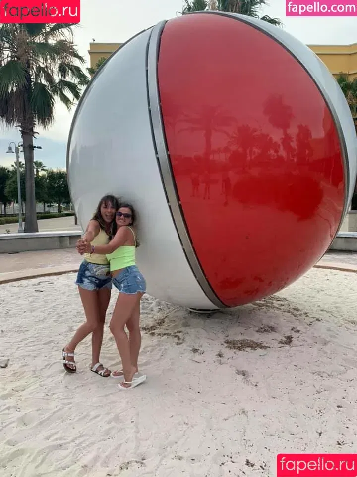 Macy Nicole Burris / macynicole / macynicole.1 Onlyfans Photo Gallery 