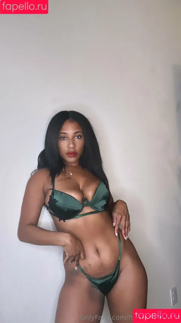 Fitgaragequeen / u388629576 Onlyfans Photo Gallery 