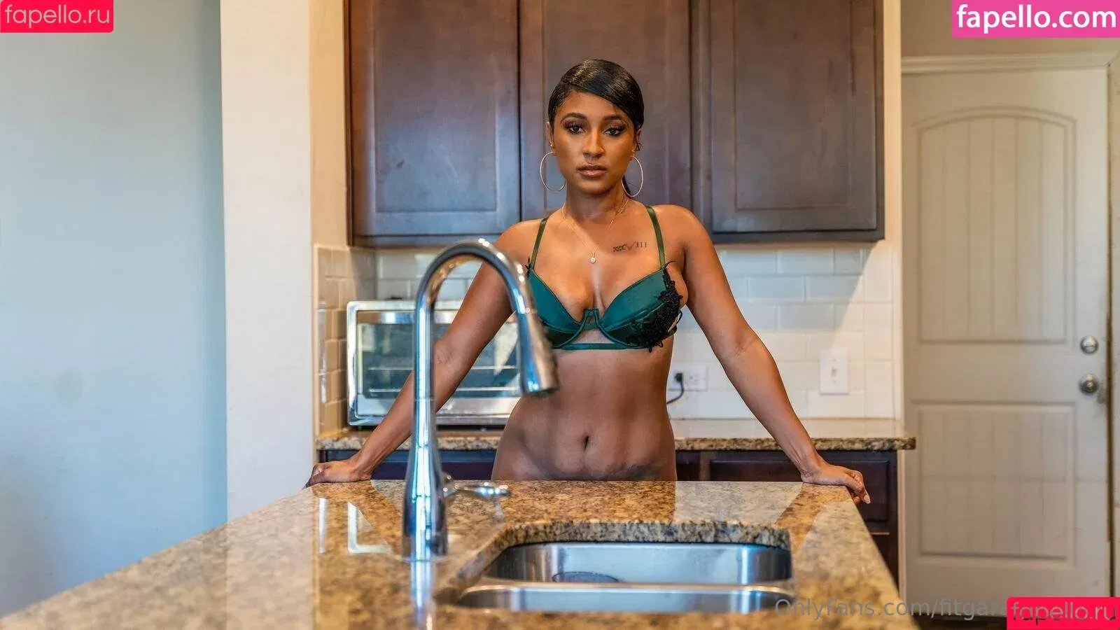 Fitgaragequeen / u388629576 Onlyfans Photo Gallery 