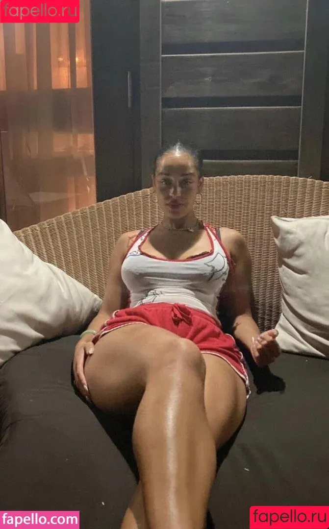 Jorja Smith / itstaaayy / jorjasmith_ Onlyfans Photo Gallery 