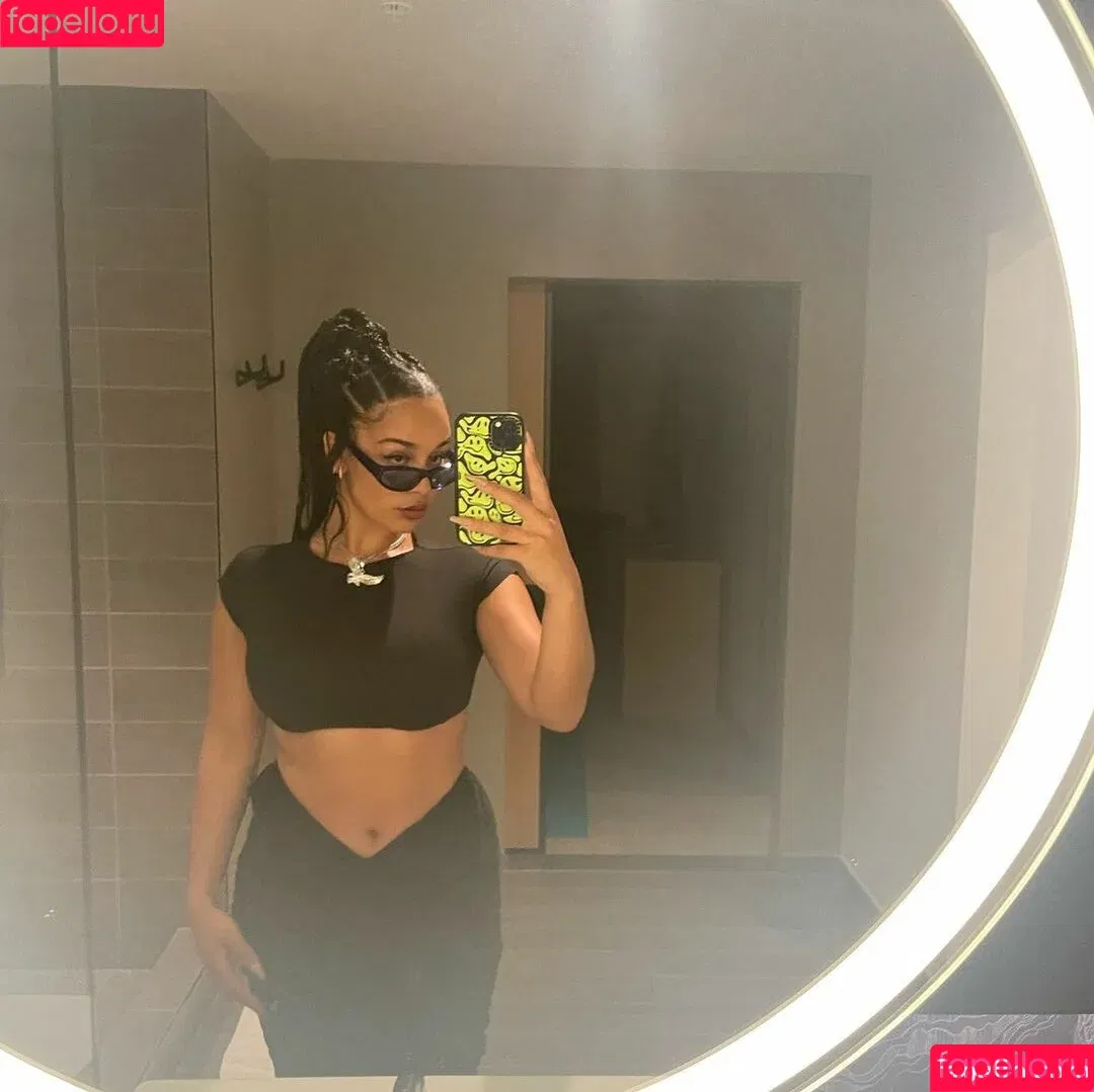 Jorja Smith / itstaaayy / jorjasmith_ Onlyfans Photo Gallery 