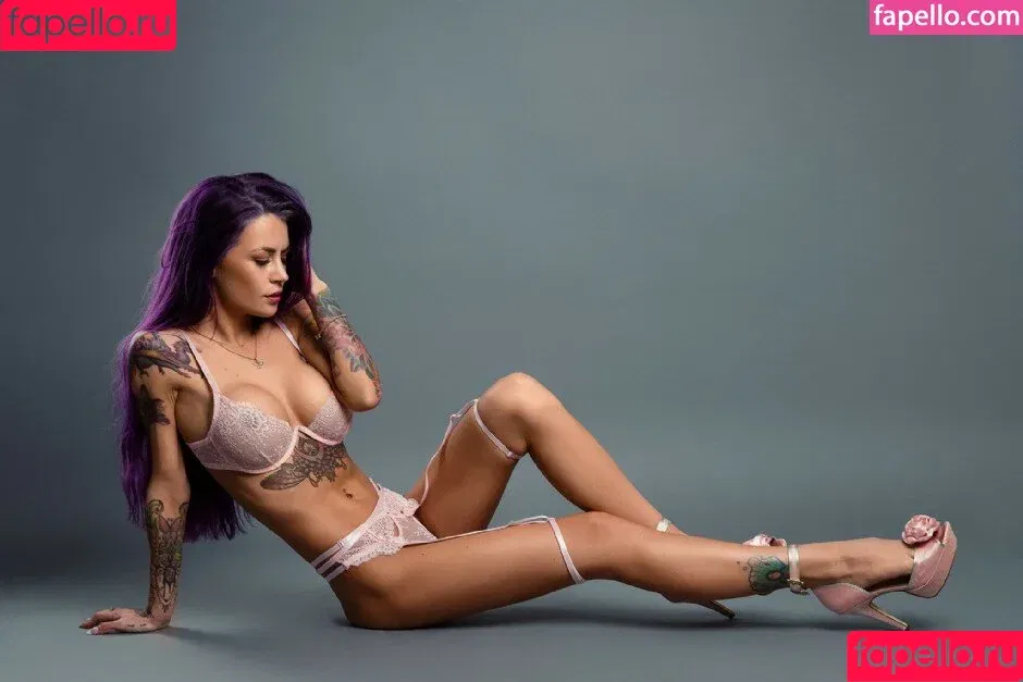 Maria Luna / marialuna18 / marialuna__official Onlyfans Photo Gallery 