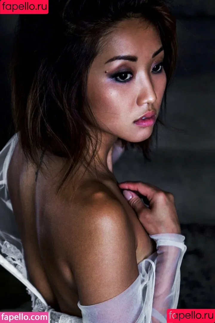 Brenda Song / brendasong Onlyfans Photo Gallery 