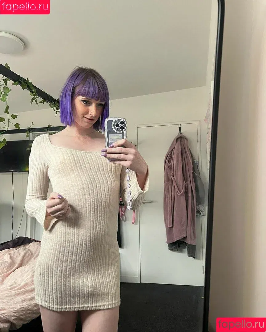 Cassie Moans / cass_moans / cassie.moans / cassiemoans Onlyfans Photo Gallery 