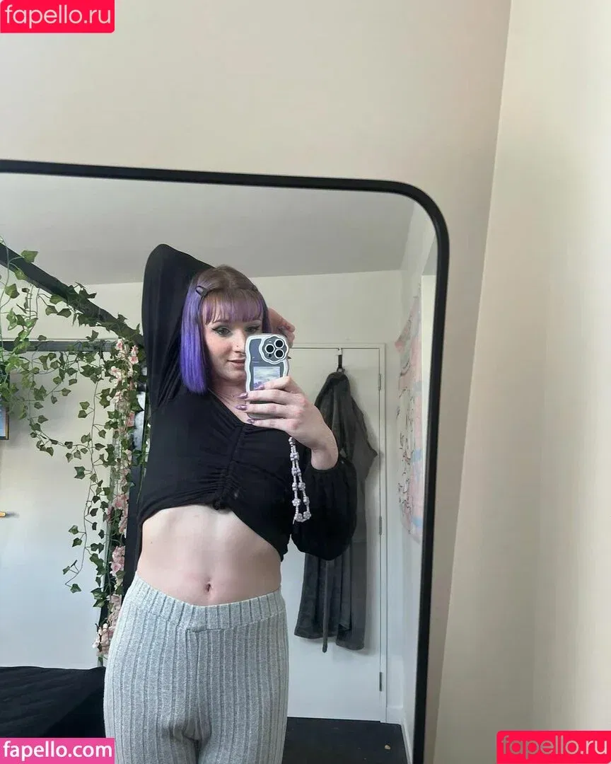 Cassie Moans / cass_moans / cassie.moans / cassiemoans Onlyfans Photo Gallery 