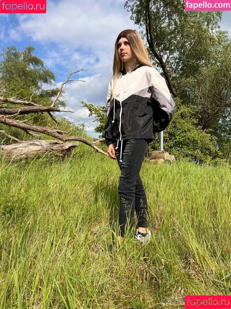 Laura World / laura-world18 / laurasworld_94 / lauraworld8 Onlyfans Photo Gallery 