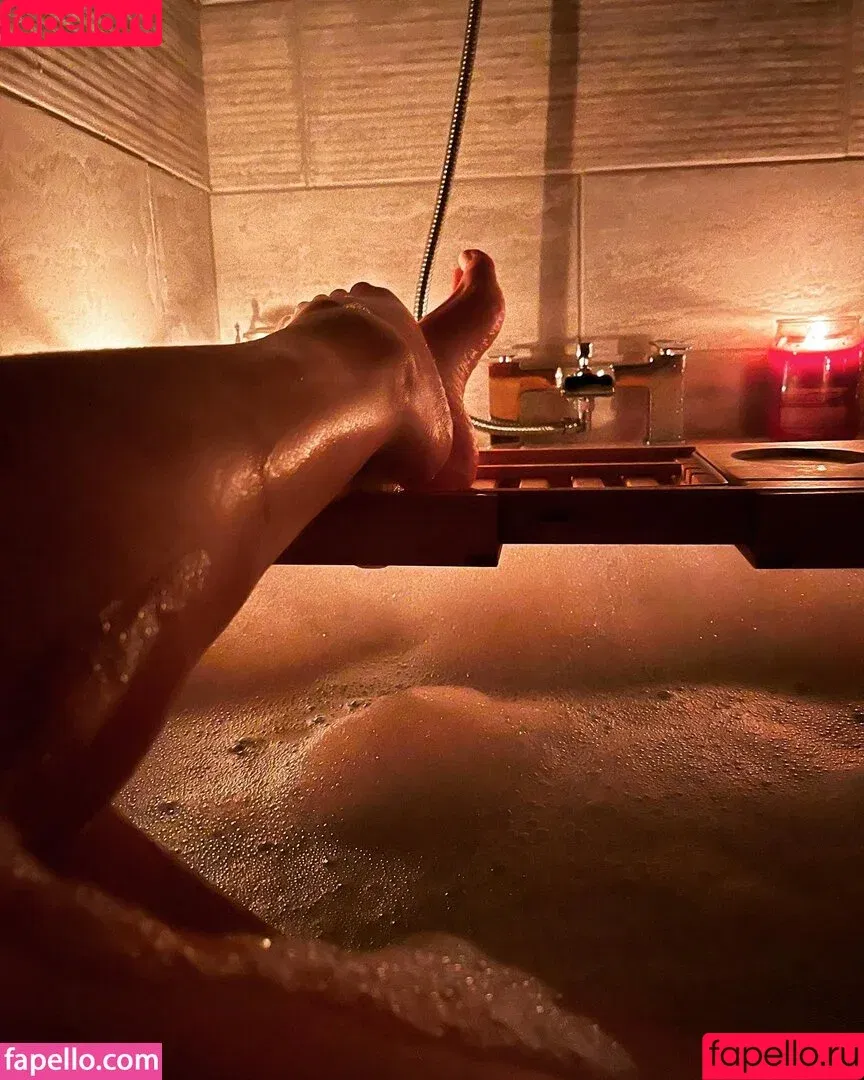 Sam Emily Smith VIP / SamEmilysmith78 / samemilysmith Onlyfans Photo Gallery 