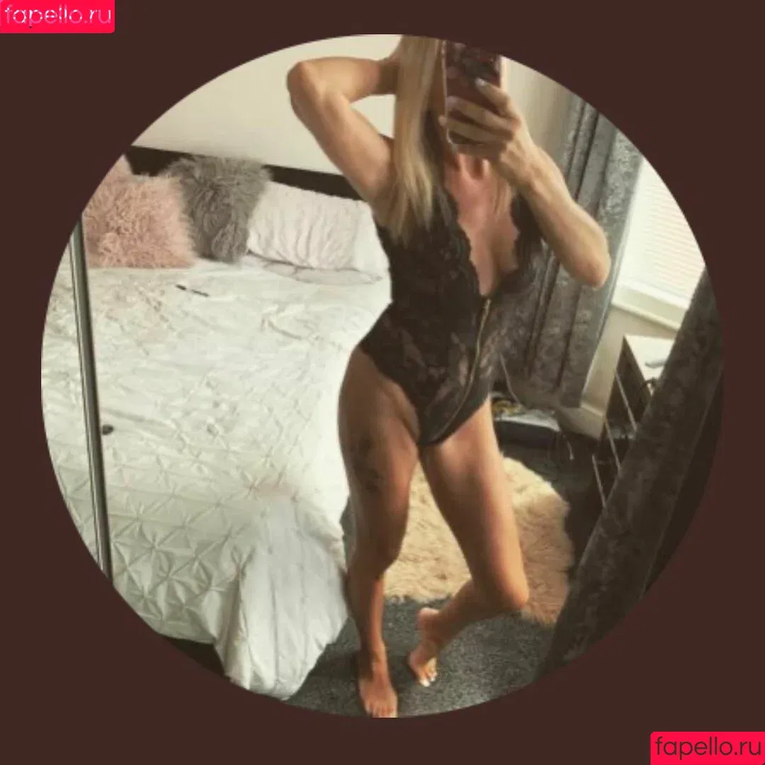 Sam Emily Smith VIP / SamEmilysmith78 / samemilysmith Onlyfans Photo Gallery 