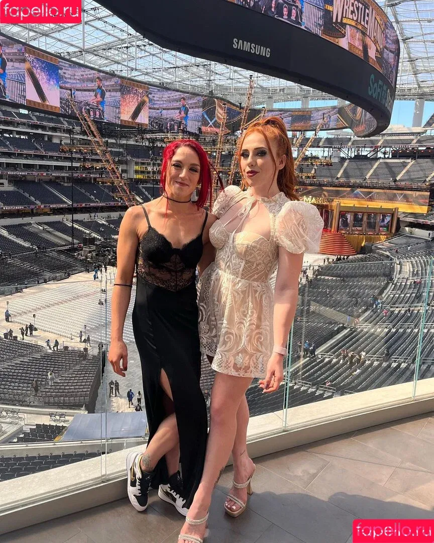 Isla Dawn / isla_dawn Onlyfans Photo Gallery 