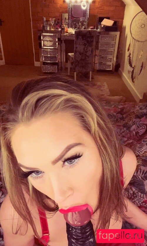 Faye Evette Nude Onlyfans Photo 23