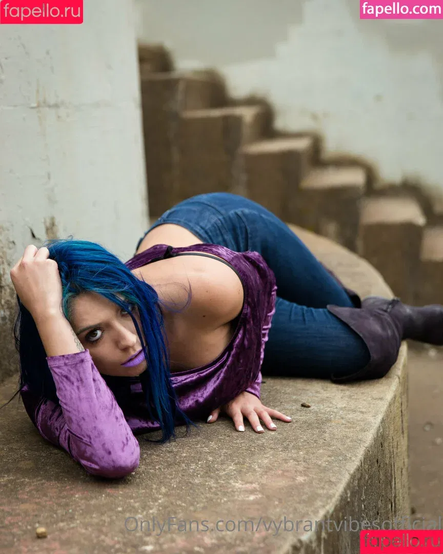 vybrantvibes / vybrantvibesofficial Onlyfans Photo Gallery 